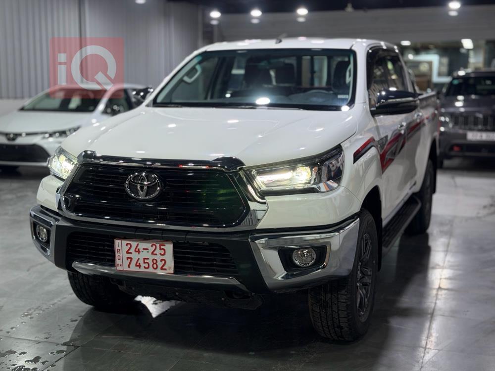 تۆیۆتا هایلۆکس